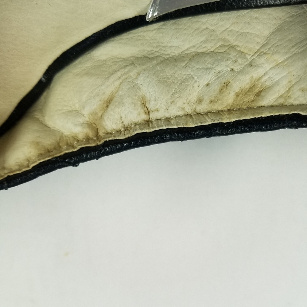 🌸Michael Kors | Signature‎ Patent Leather Flats 7 - Picture 11 of 11